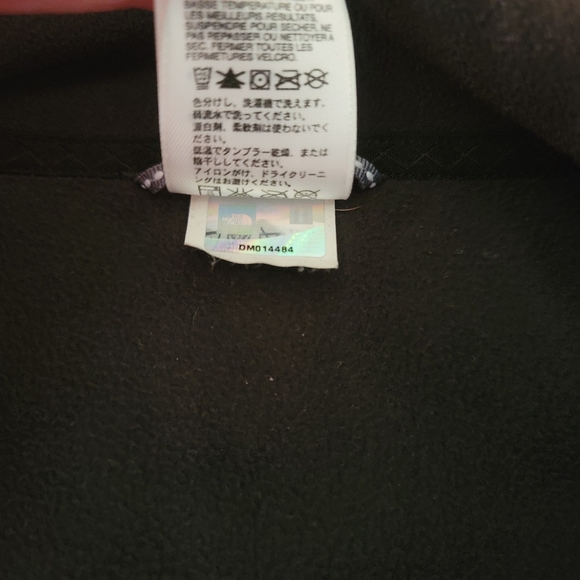 The northface TKA 100 sweater - Picture 6 of 7